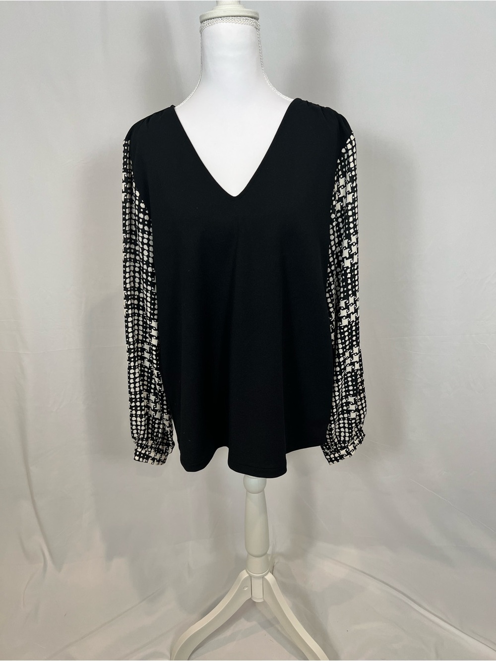 Ann Taylor Black V-Neck Blouse with Monochrome Patterned Sleeves